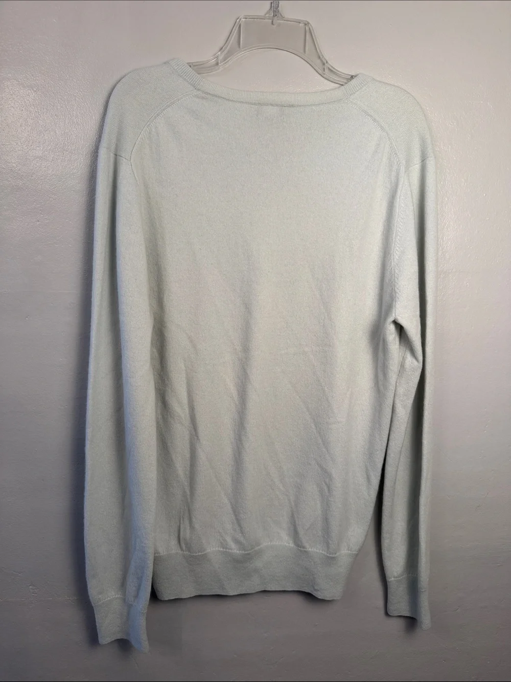 TSE Men's V-Neck Sweater in nitro blue/gray large
